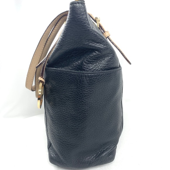 Michael Kors Black Pebbled Leather Medium Shoulder Bag E1306 Side Pockets Brass - Picture 4 of 10